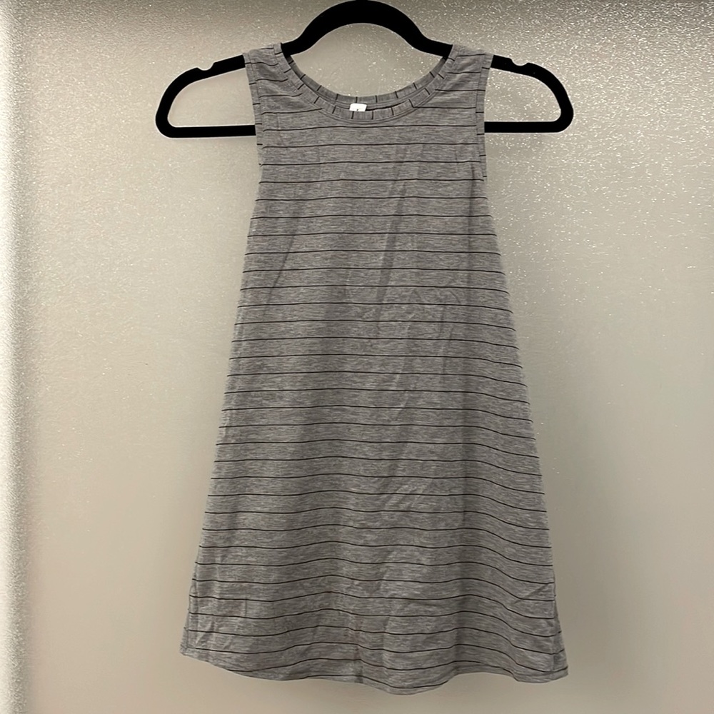 Lululemon grey stripped tie back tank top